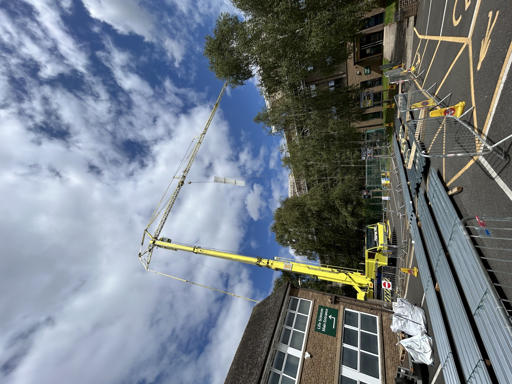 Mobile Self-Erecting Tower Cranes - Intro